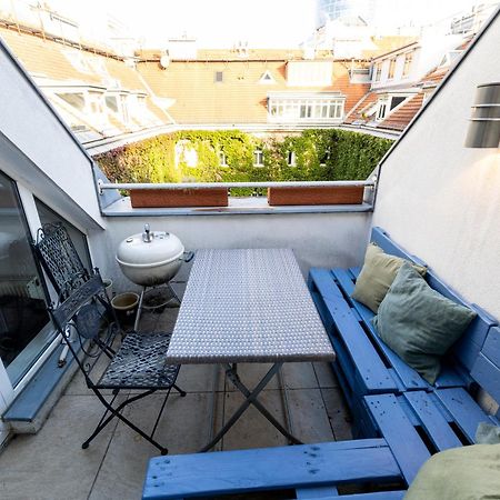 Luxurious Maisonette Apartment At The Heart Of Vienne Extérieur photo